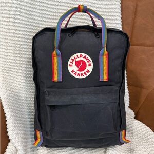 FJALLRAVEN Everyday Outdoor Kanken Rainbow Backpack—Black
